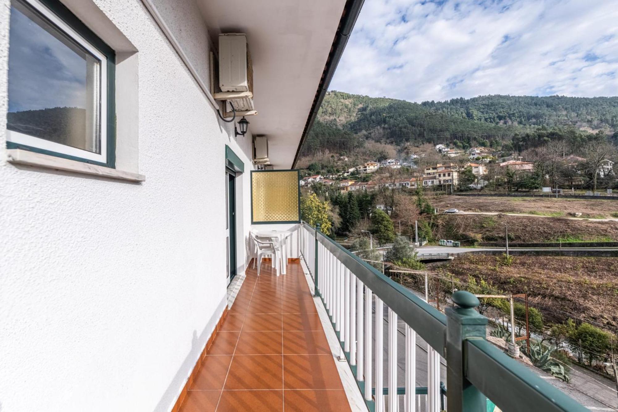 Hotel O Pimpao Gerês Exterior foto